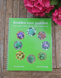 Boek Kruiden voor paarden marjolein voor paarden