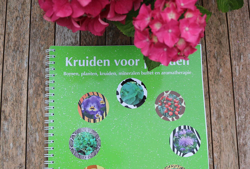 Boek Kruiden voor paarden
